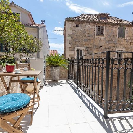 Apartment Coastal Villa Макарска Екстериор снимка