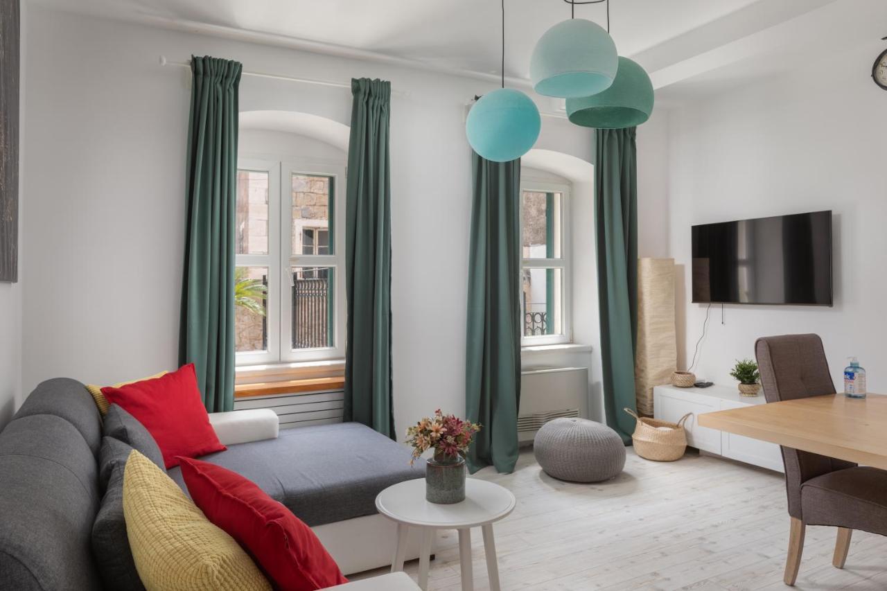 Apartment Coastal Villa Макарска Екстериор снимка